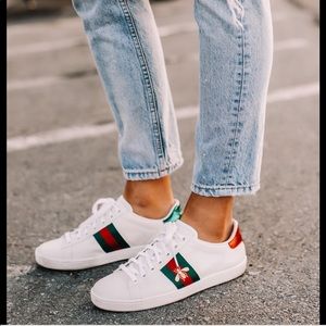 Like new: Gucci ace bee sneakers 38.5